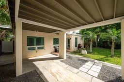 Island Time Escape - Charming Family Retreat - Image 2