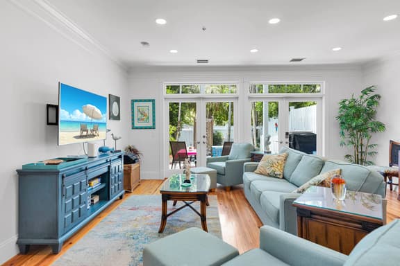 Island Time Casa – Modern Key West Oasis - Image 1